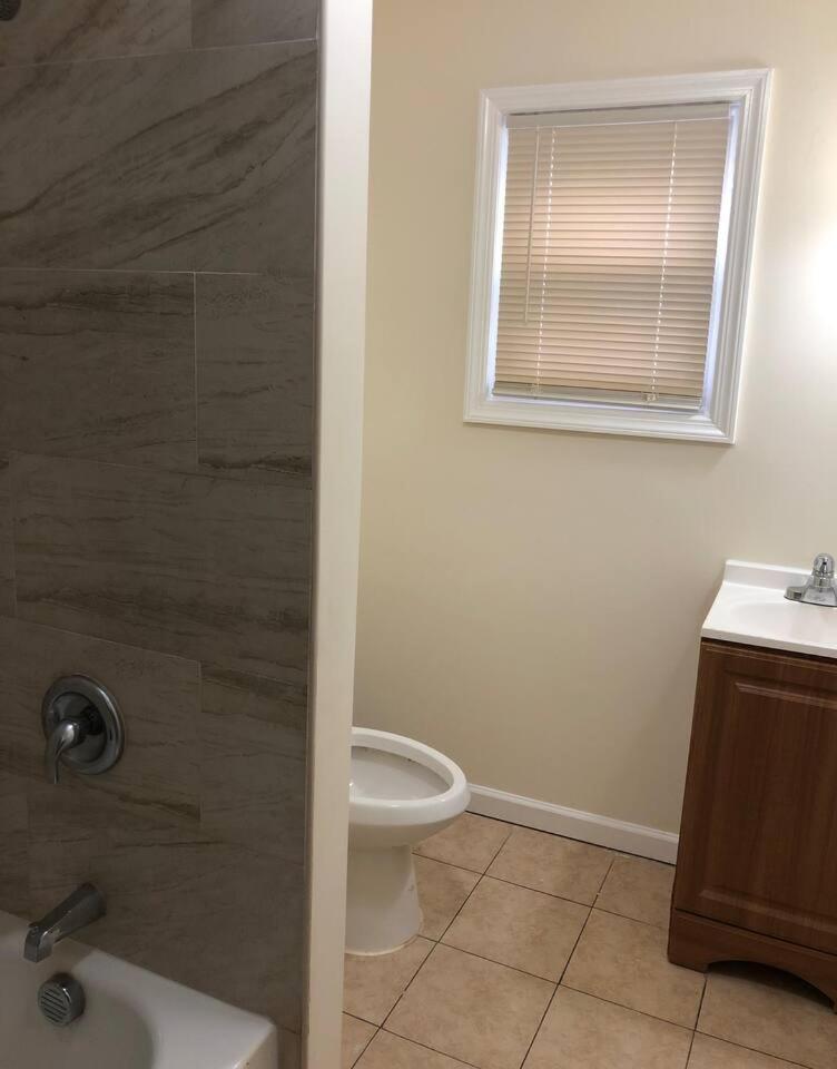 Large And Private 3 Bedroom And 1 Bathroom Apartment Near Newark International Airport Ewr And New York City Ngoại thất bức ảnh
